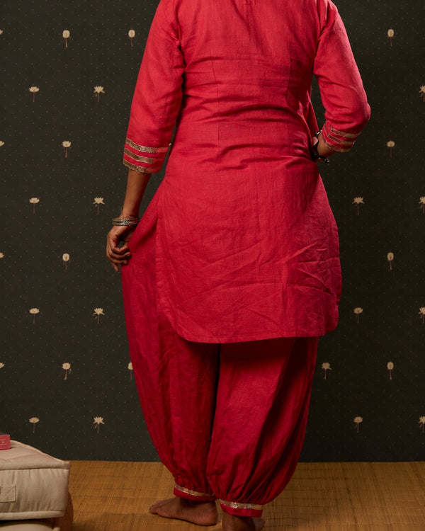 Red Pathani