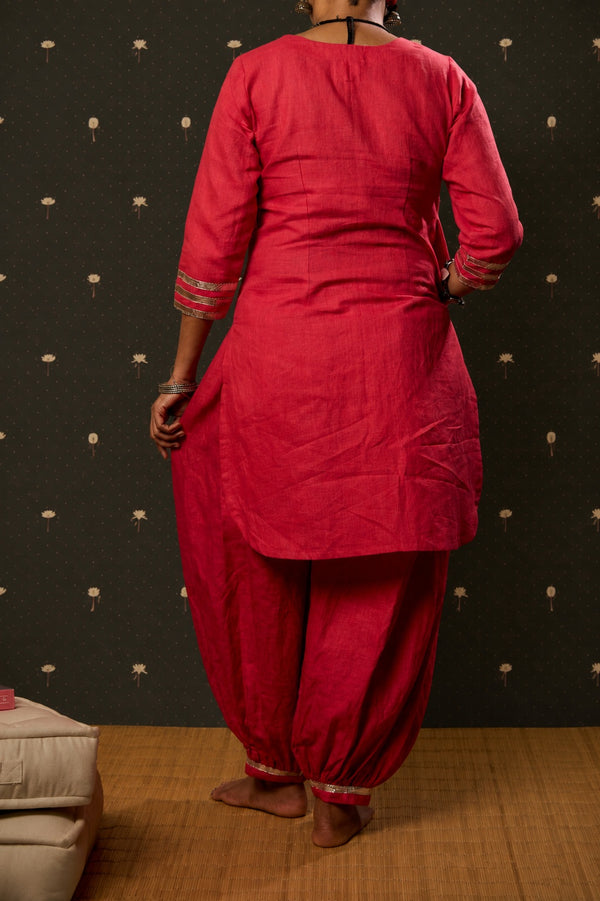 Red Pathani